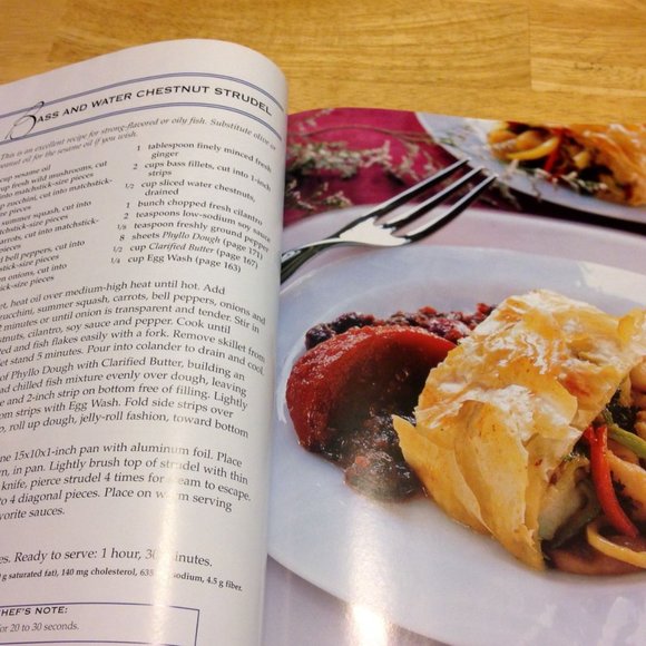 Cooking Club of America Seafood Cookbook Fish & Seafood Recipes - Picture 8 of 11